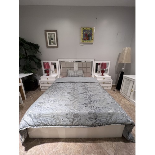 Single Queen Bedroom-SW-012