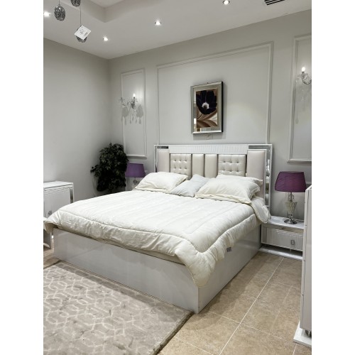 Modern Bedroom E-2019